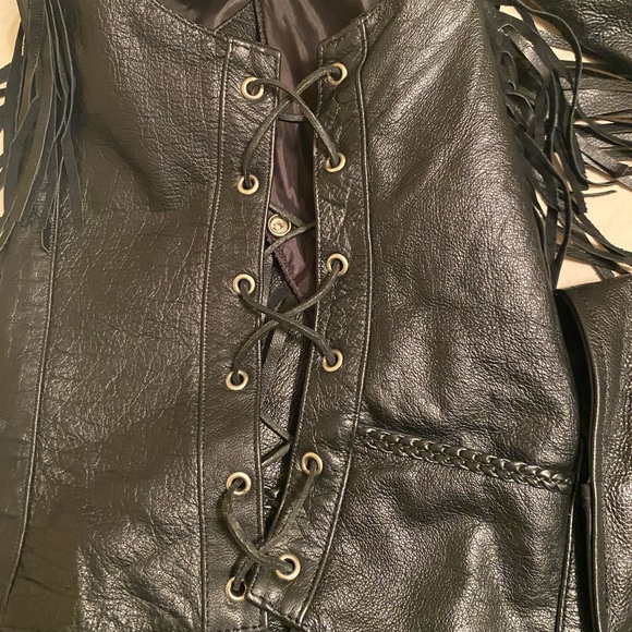 Leather Vest w/ laced up sides - Picture 3 of 4